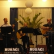 s kapelou Hu���i